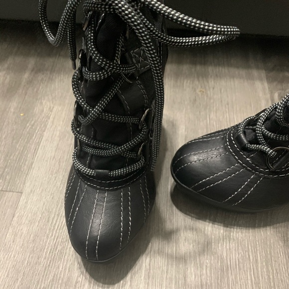 Brand new combat la w up heel boot 8.5 - Picture 3 of 4